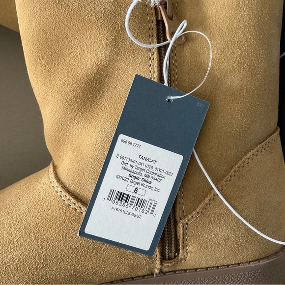 Universal Threads - Cat Boots - Genuine Leather - Size 8 - Picture 2 of 9